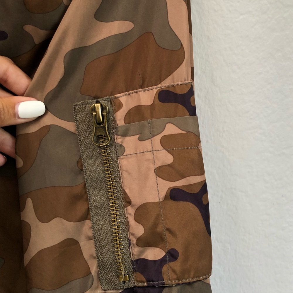 Free People Camo Print Bomber Jacket Zip Up Nylon - Picture 3 of 4